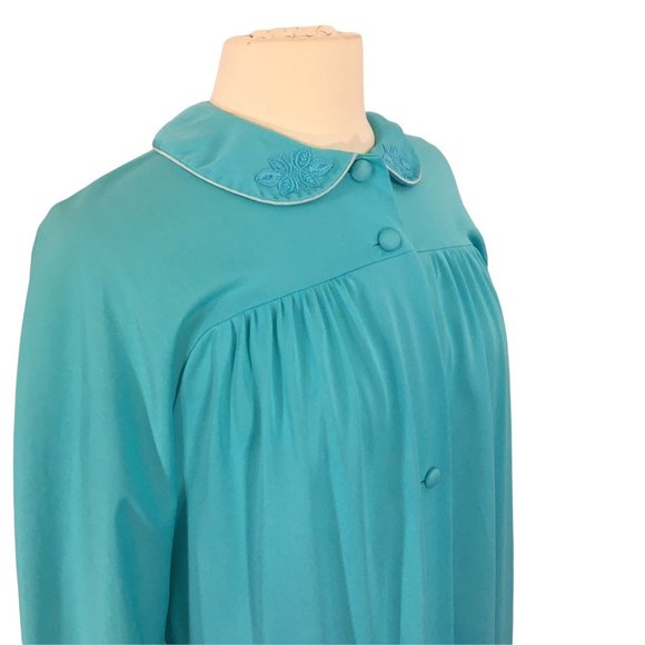 Lorraine Vintage Blue Button Front Robe, House Coat, MuuMuu, size M - Picture 4 of 10